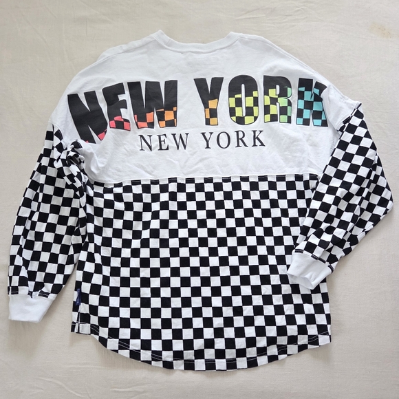 Other - New York New York Graphic Checkered Long Sleeve Shirt MGM Resorts Adults Small